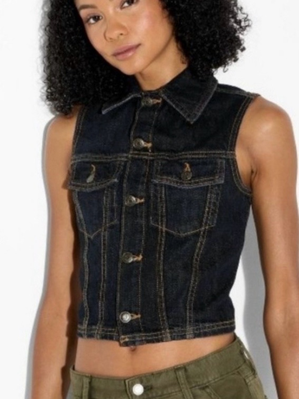 WILD FABLE Y2K Style Cropped Denim Trucker Vest Size Small Like New